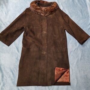 Source Unknown Dark Brown Coat with Faux Fur Collar
